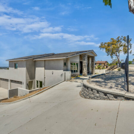 SuperForm ICF House in California,4 car garage