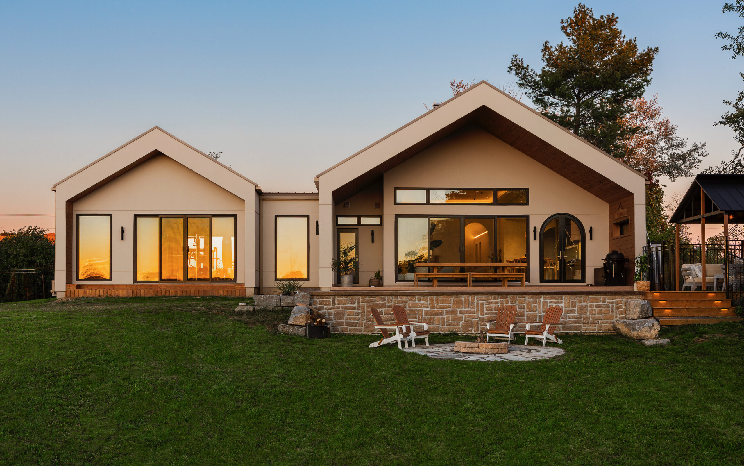 A modern house constructed using SuperForm’s ICF blocks, showcasing energy-efficient design and durable insulated concrete form construction.