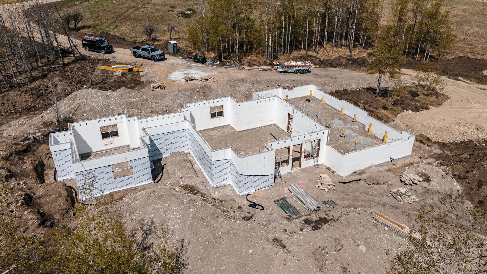 An aerial view shows Superform’s ICF blocks being used for a home’s foundation.